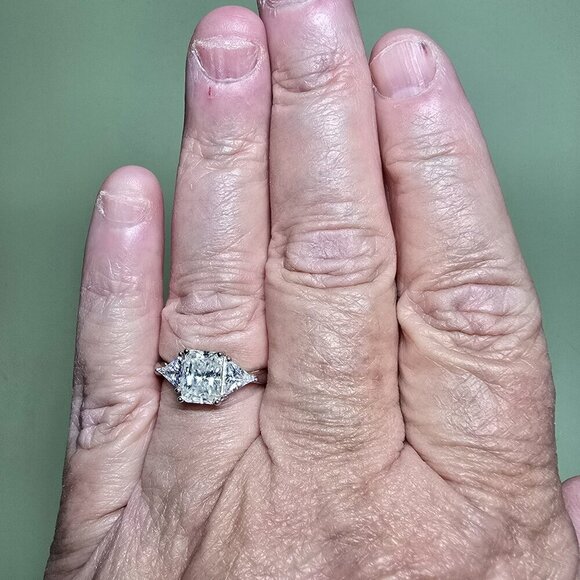 2 ct Moissanite 925 Silver Ring Size 7 - Picture 8 of 9